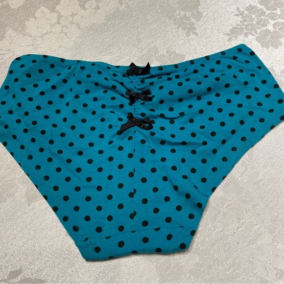 Panty - Picture 2 of 2